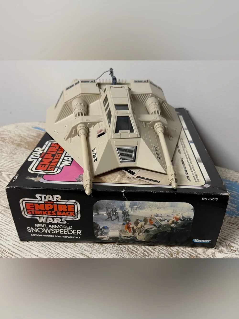 1980’s Kenner Star Wars ESB Rebel Armored Snowspeeder